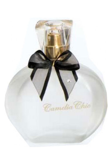 Camelia Chic