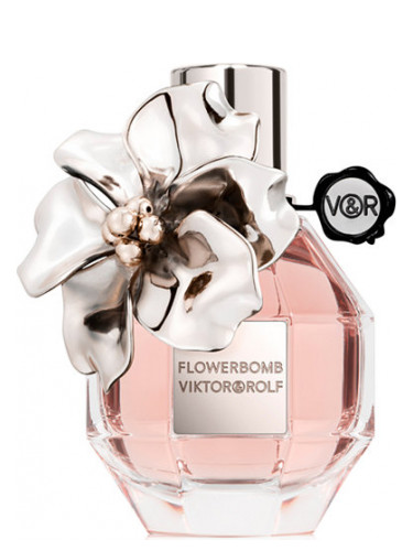 Flowerbomb Holiday Edition 2017